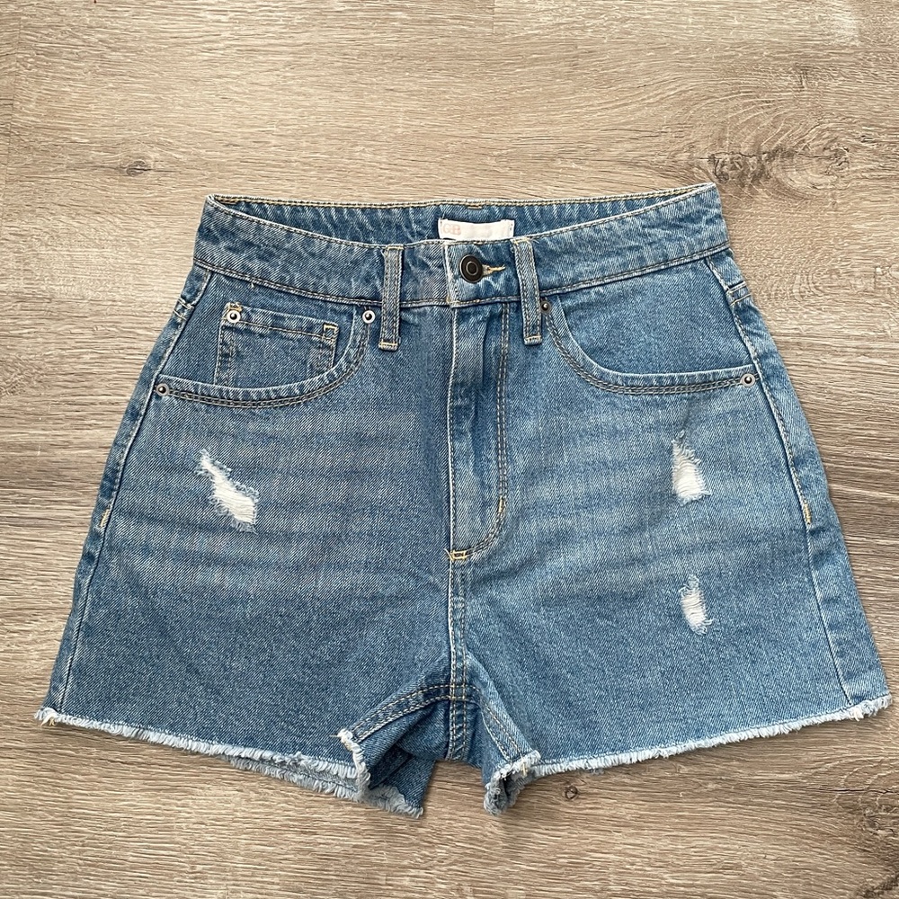 GB Gianni Bini shorts size 1 nwt
